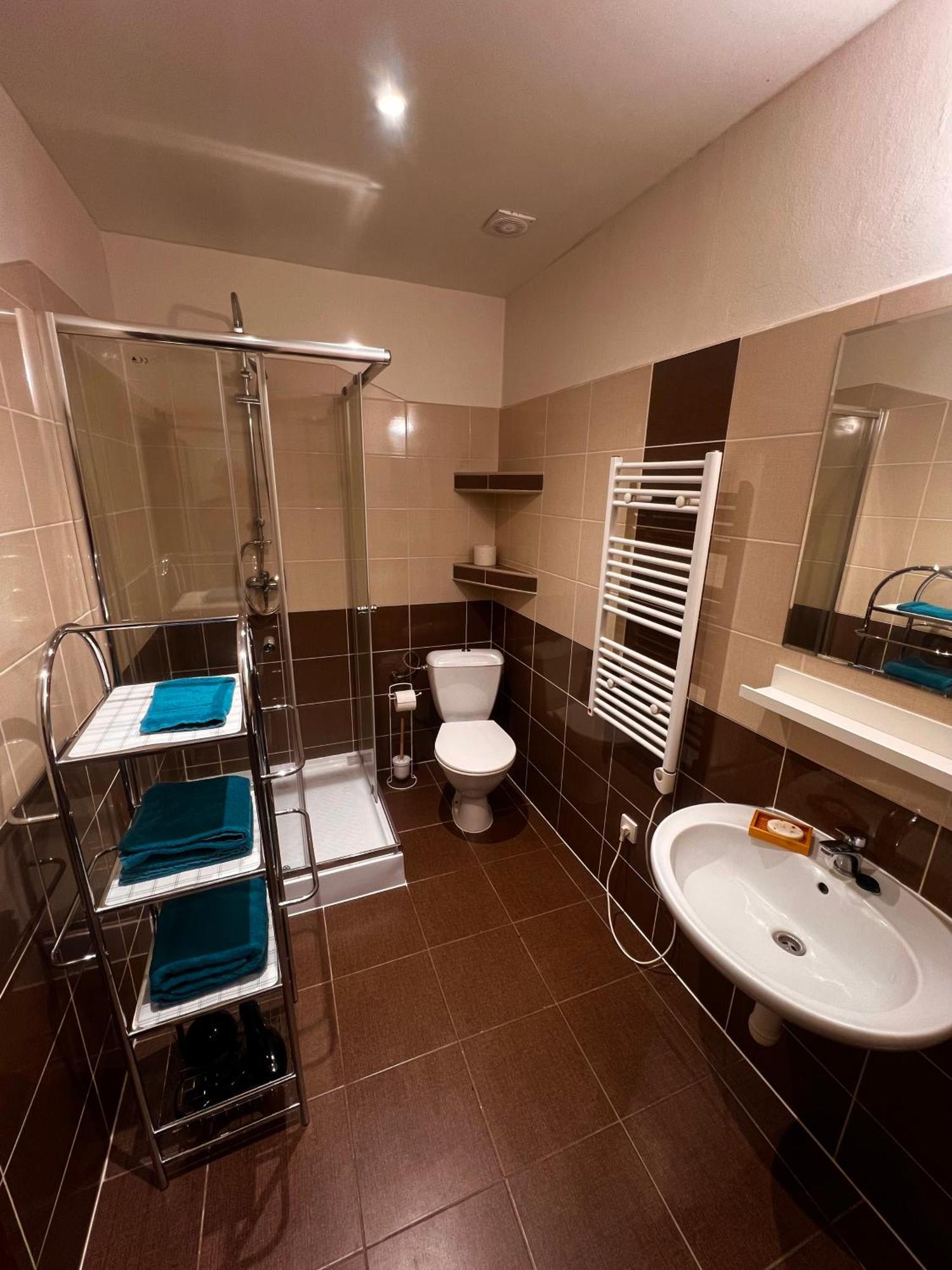 Stara Posta Hotel Telnice Buitenkant foto