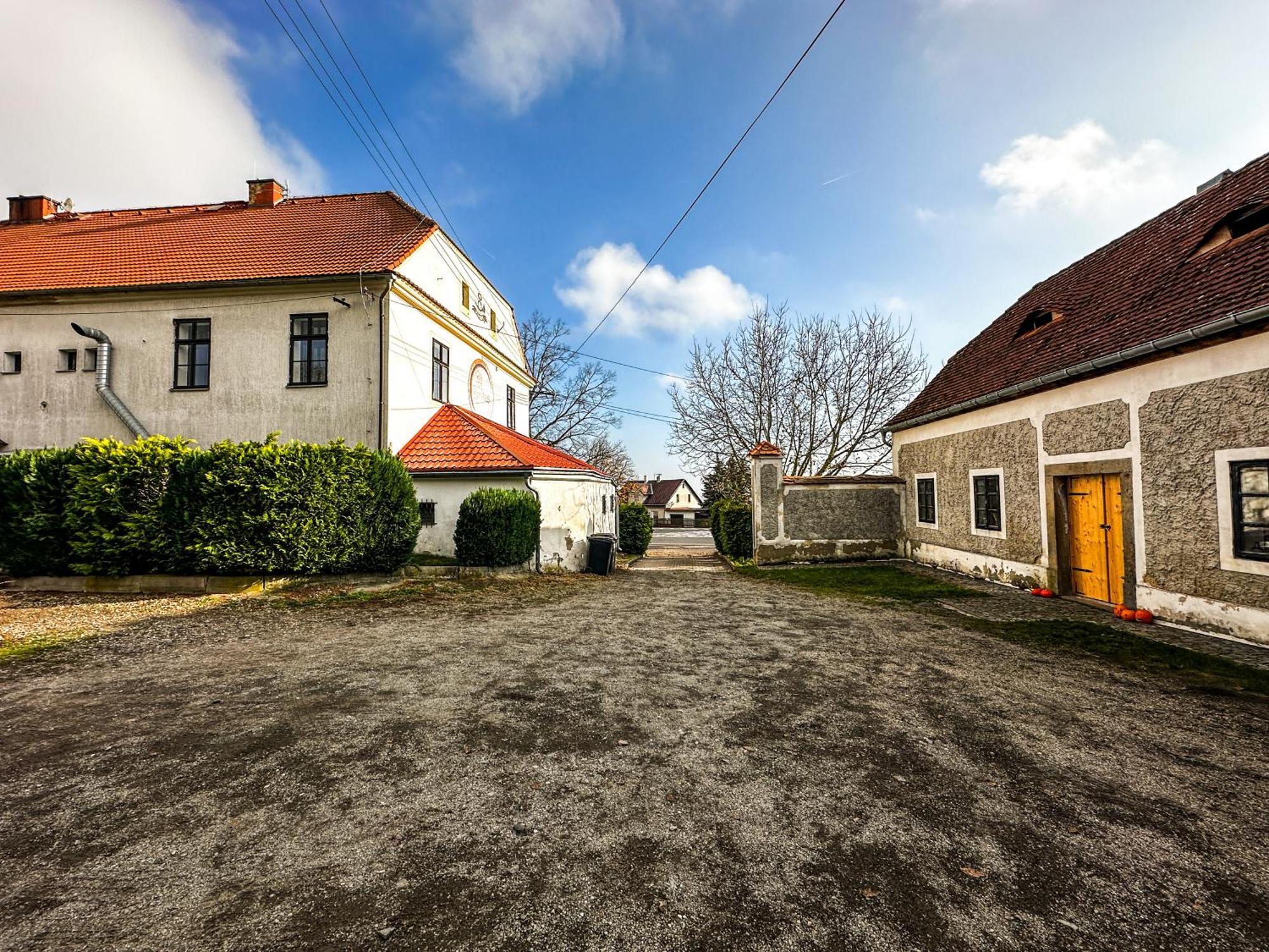 Stara Posta Hotel Telnice Buitenkant foto
